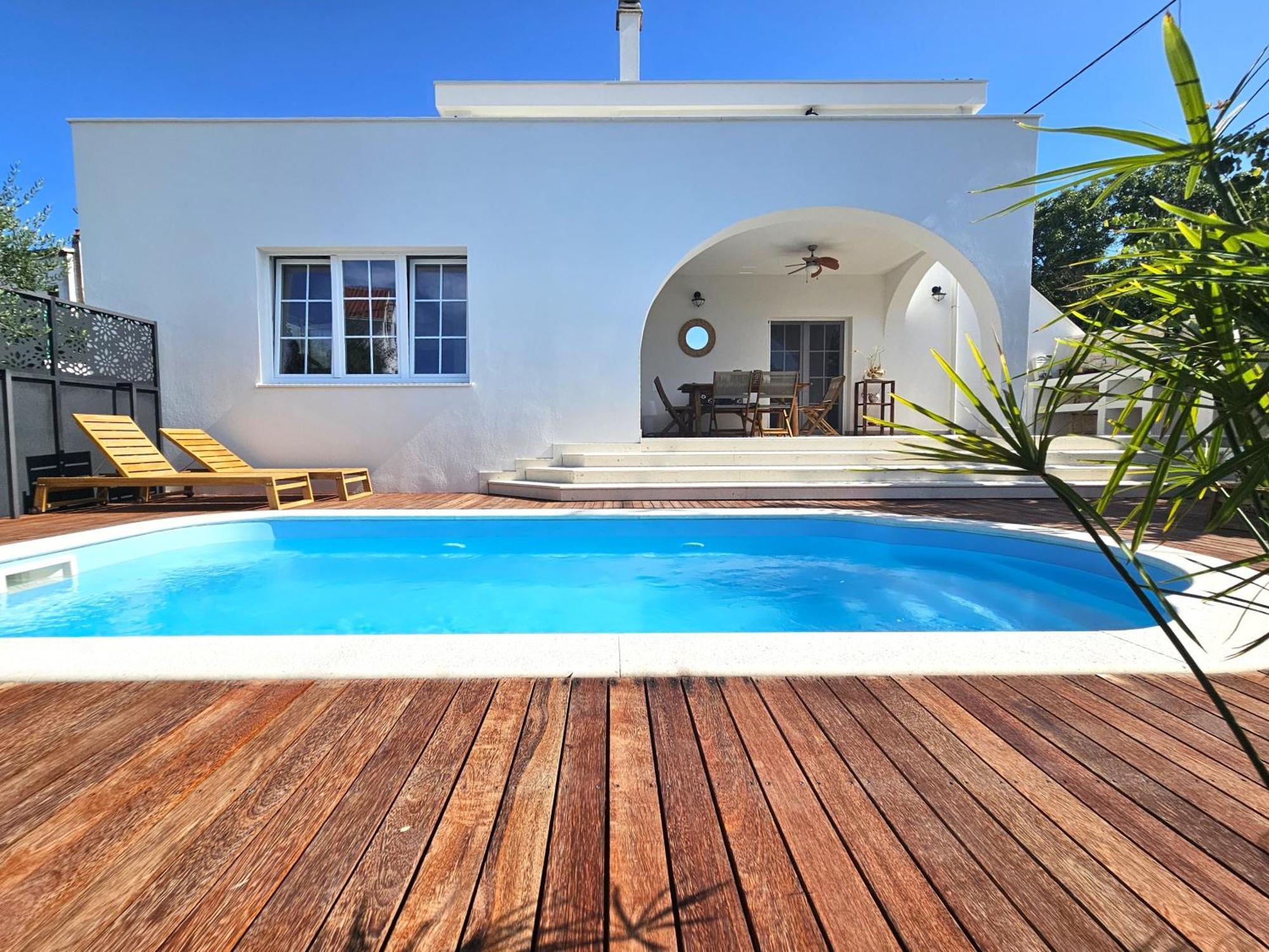 The Three Flowers Pool House Trogir Eksteriør bilde