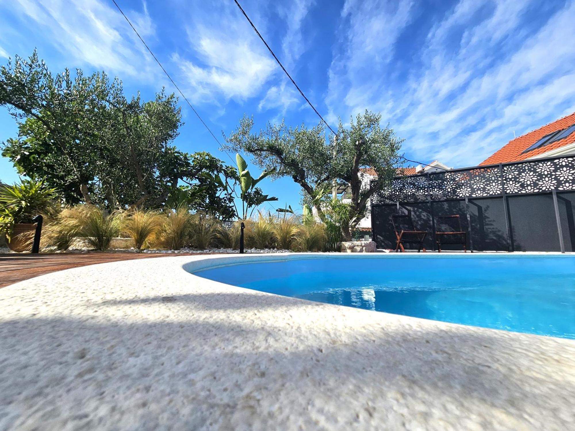 The Three Flowers Pool House Trogir Eksteriør bilde