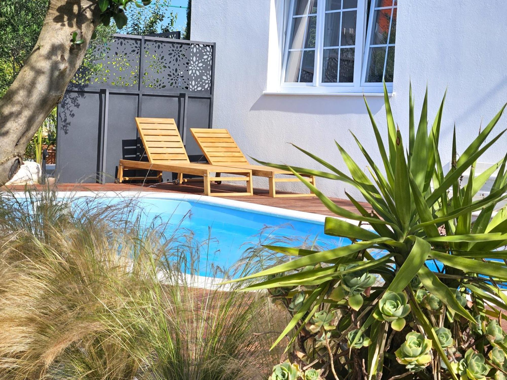 The Three Flowers Pool House Trogir Eksteriør bilde