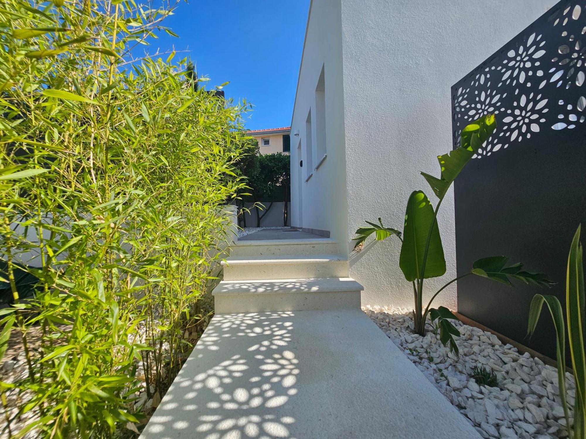 The Three Flowers Pool House Trogir Eksteriør bilde