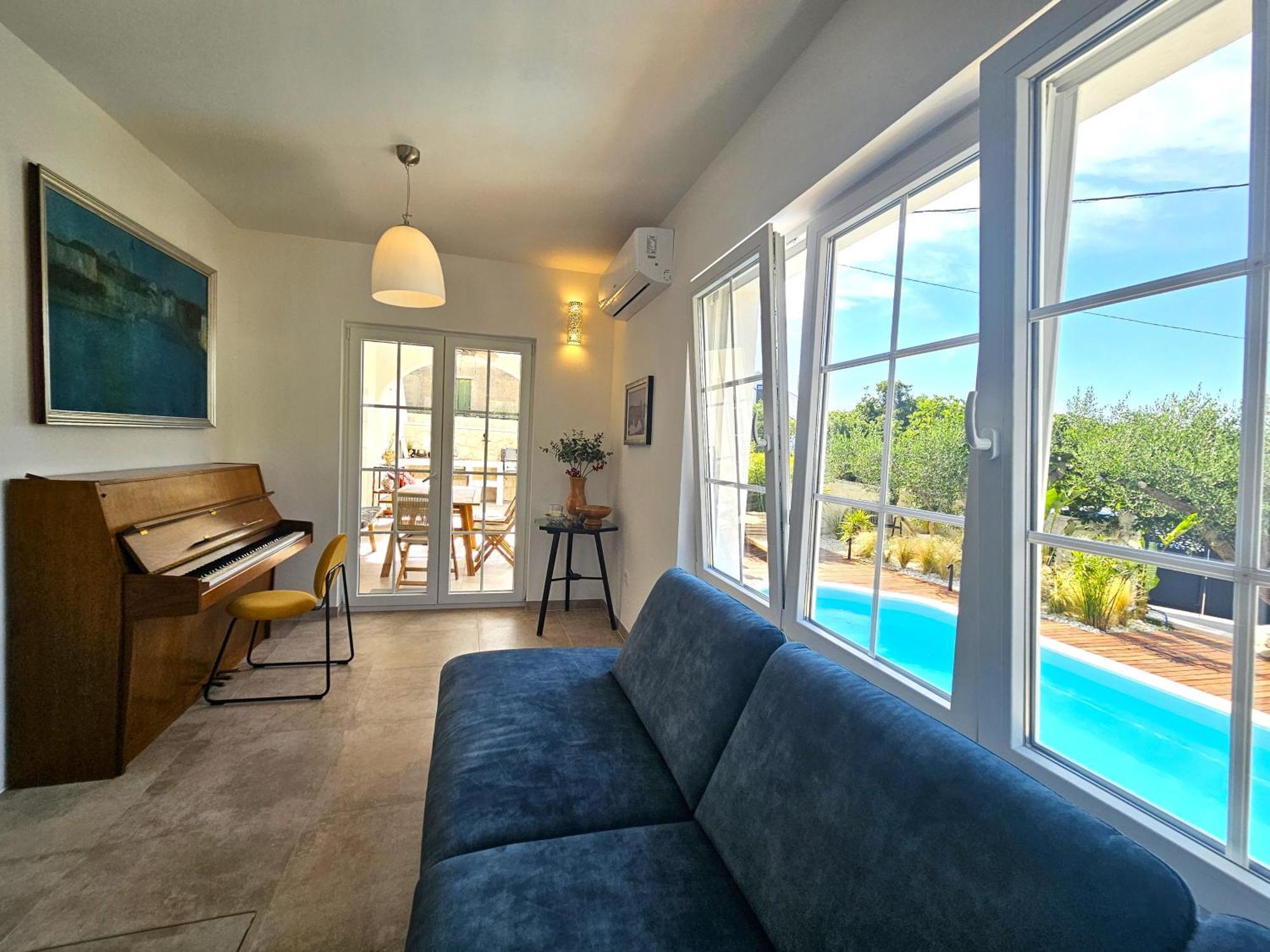 The Three Flowers Pool House Trogir Eksteriør bilde